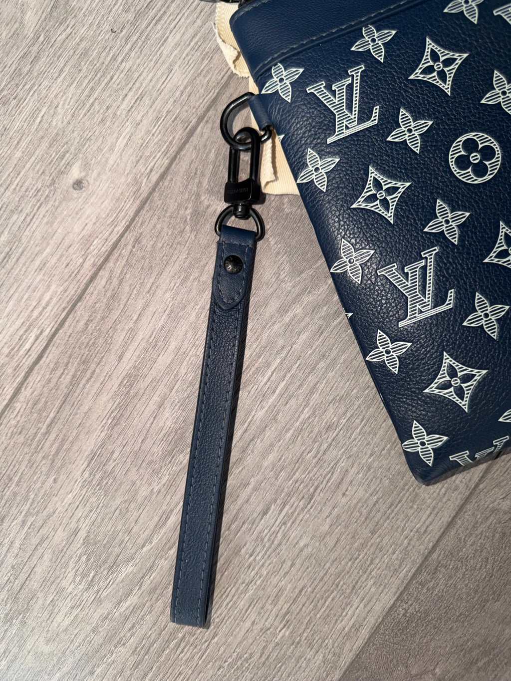Louis Vuitton Clutch | Pre Owned